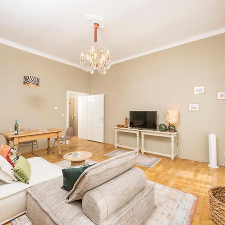Luxury Suites Mariahilf Wenen Buitenkant foto