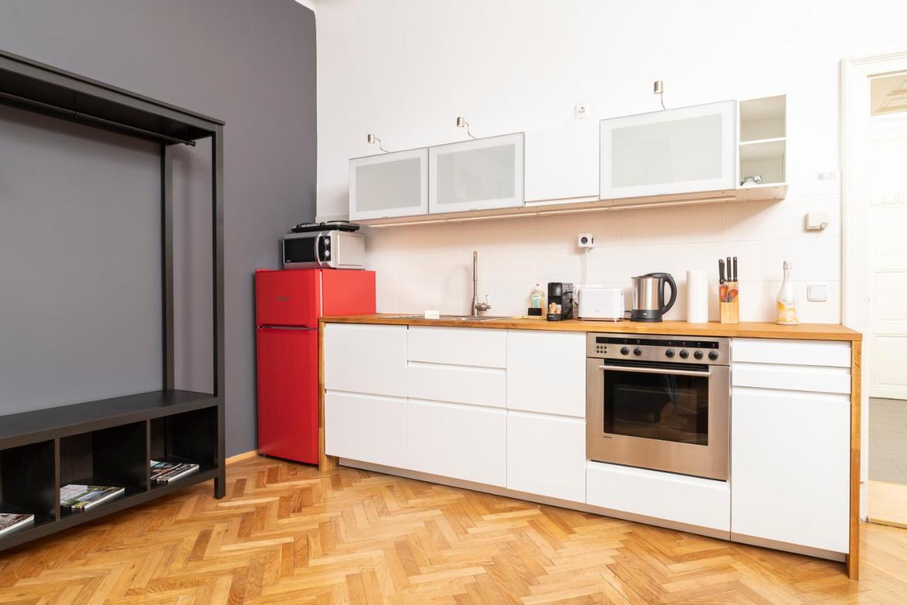 Luxury Suites Mariahilf Wenen Buitenkant foto