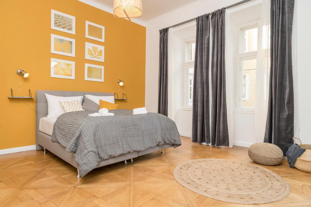 Luxury Suites Mariahilf Wenen Buitenkant foto