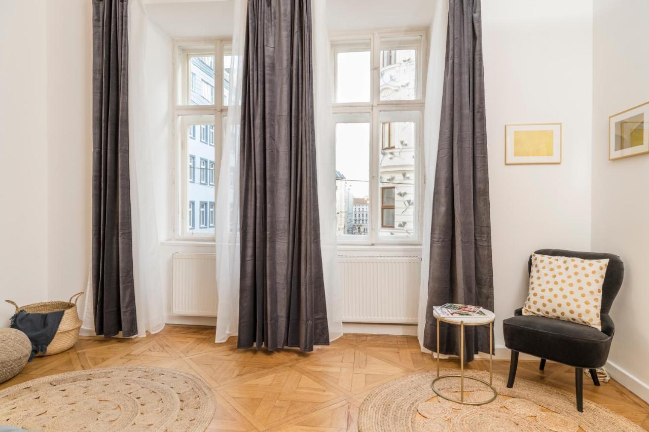 Luxury Suites Mariahilf Wenen Buitenkant foto