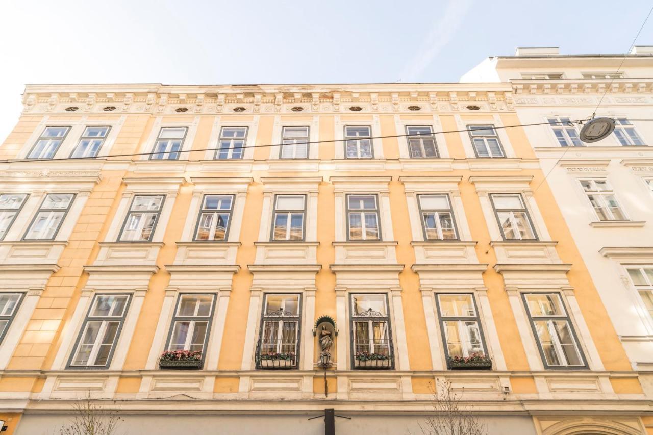Luxury Suites Mariahilf Wenen Buitenkant foto